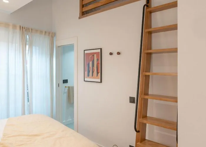Penthouses In Plaza De La Merced Apartment Málaga